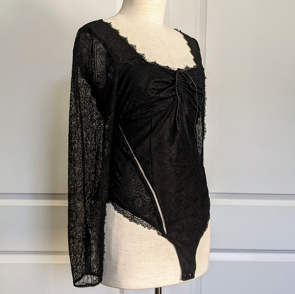 Jonathan Simkhai Intermix Bodysuit Lace Thong Long Sheer Sleeves Black M NWT - Picture 6 of 16